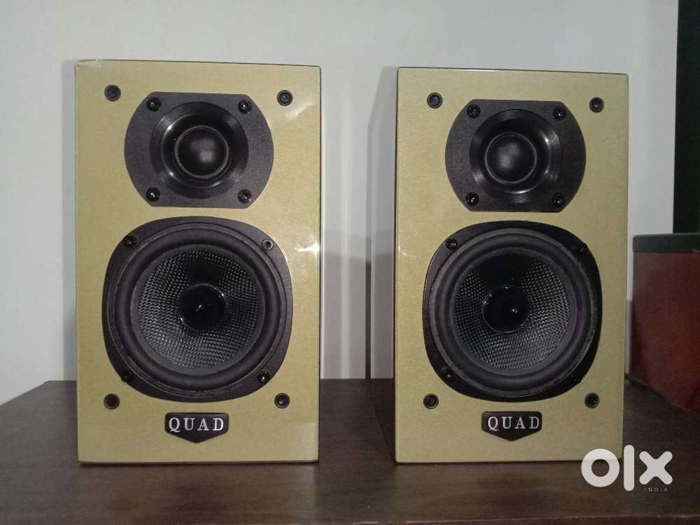 Quad LITE Satelite Bookshelf Speaker Pair