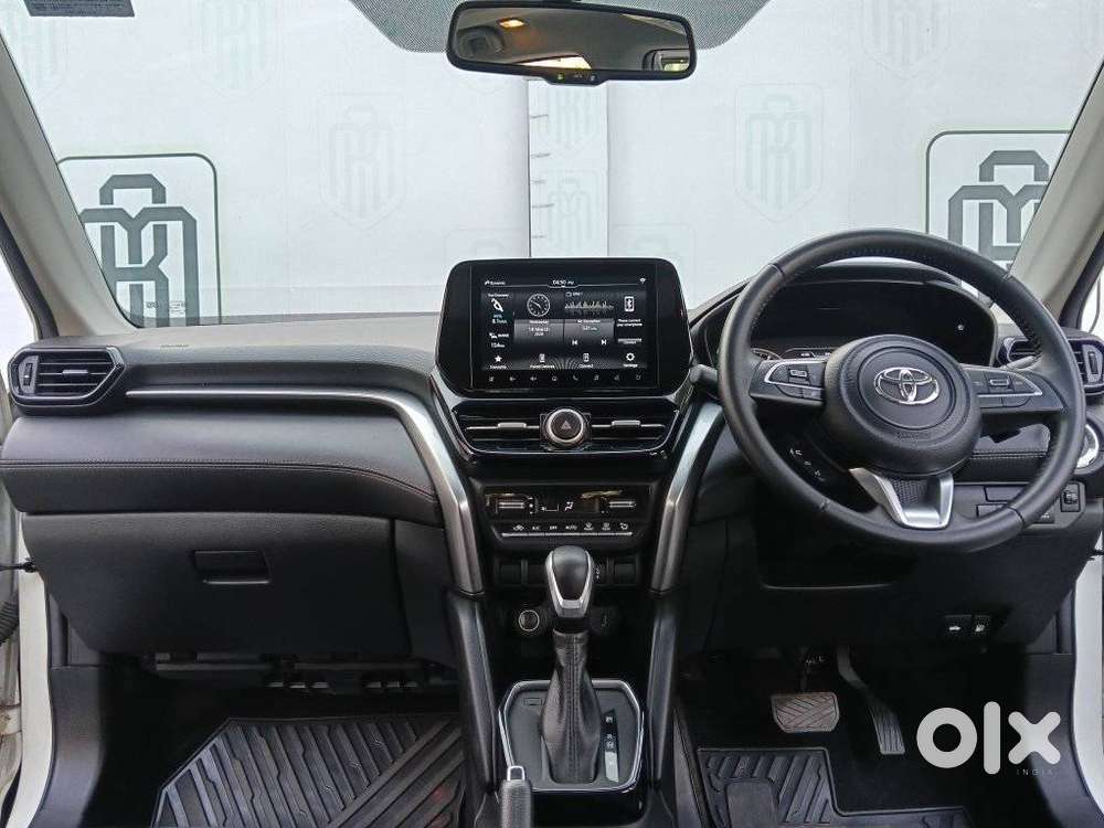 Toyota Urban Cruiser Hyryder 1.5 V Neo Drive At, 2024, Petrol