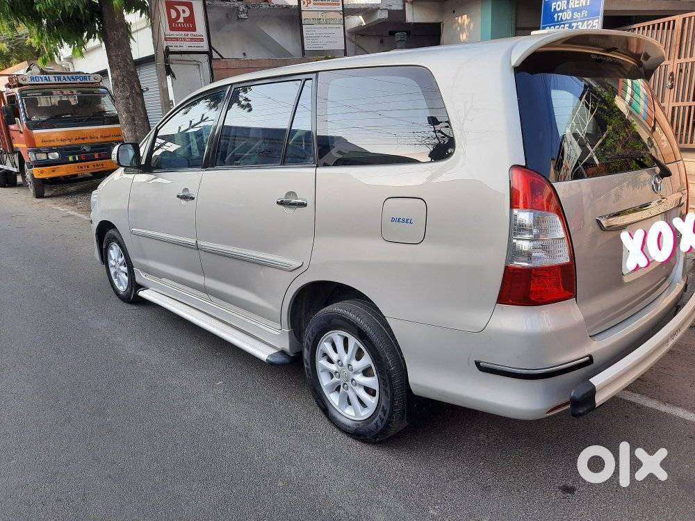 Toyota Innova 2.5 Ev (diesel) Ps 8 Seater Bs Iv, 2013, Diesel