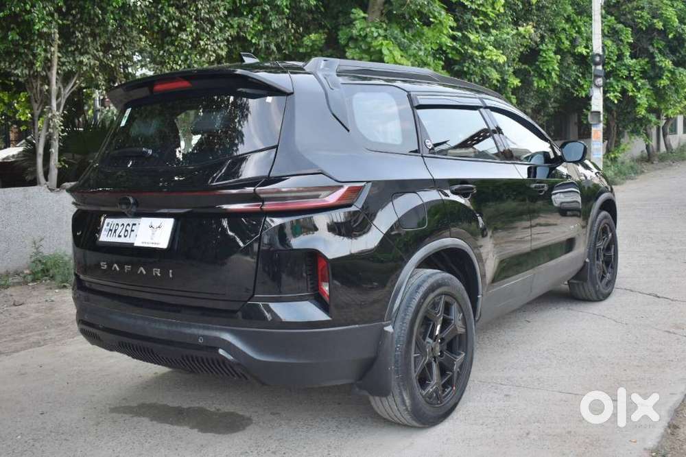 Tata Safari Accomplished X Plus 6 Str Dark Edition At, 2024, Diesel