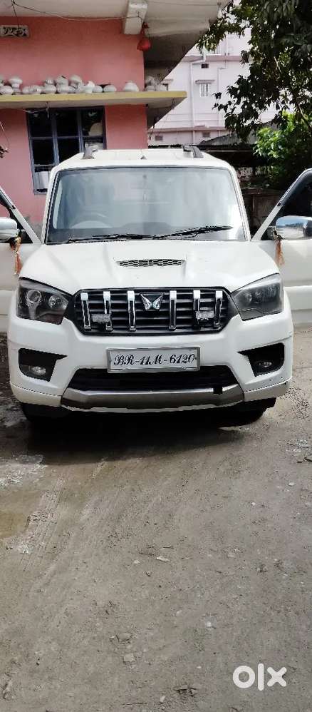 Mahindra Scorpio 2013 Diesel Well Maintained