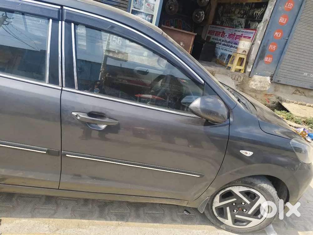 Hyundai Aura 2025 Cng & Hybrids Good Condition