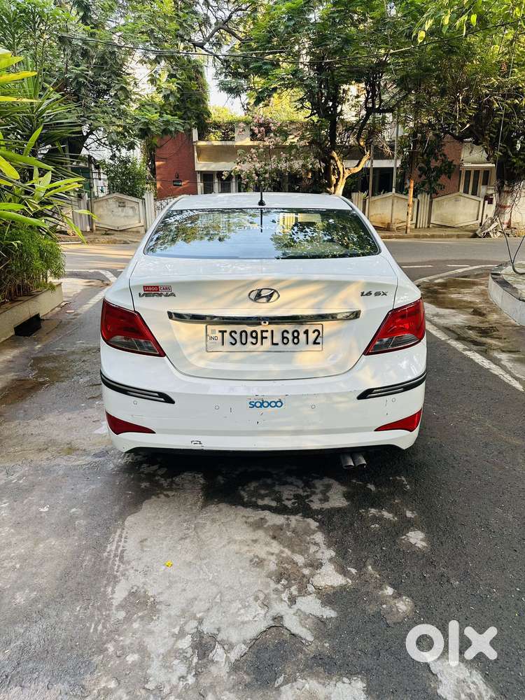 Hyundai Verna [2015-2017] Fluidic 4s 1.6 Vtvt Sx (o), 2015, Petrol