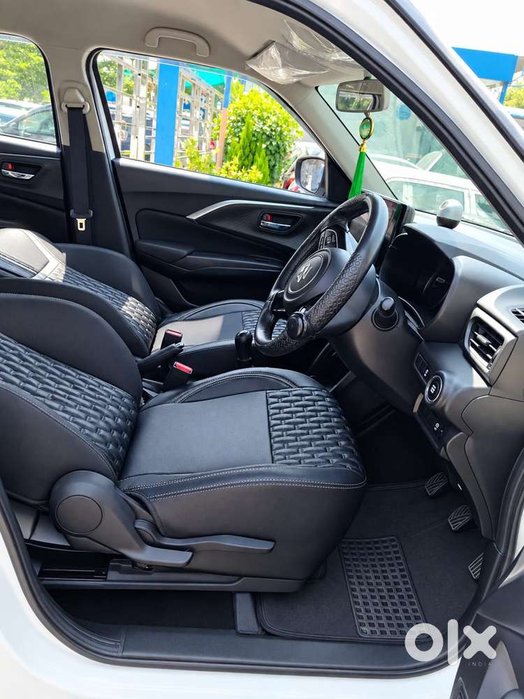 Maruti Suzuki Swift Zxi Plus, 2024, Petrol