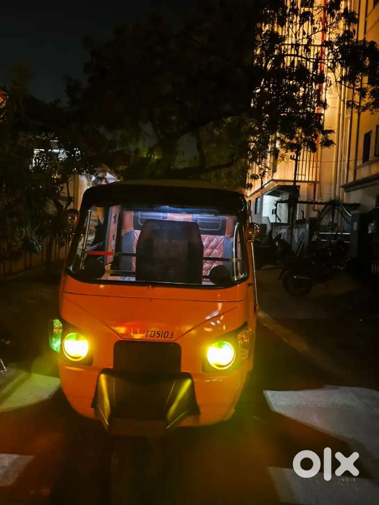 Mahindra Maxx 2013