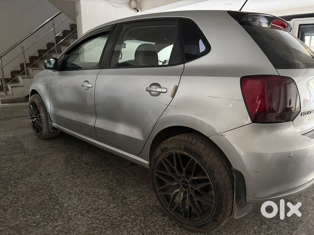 Volkswagen Polo Petrol Manual 2012 Year