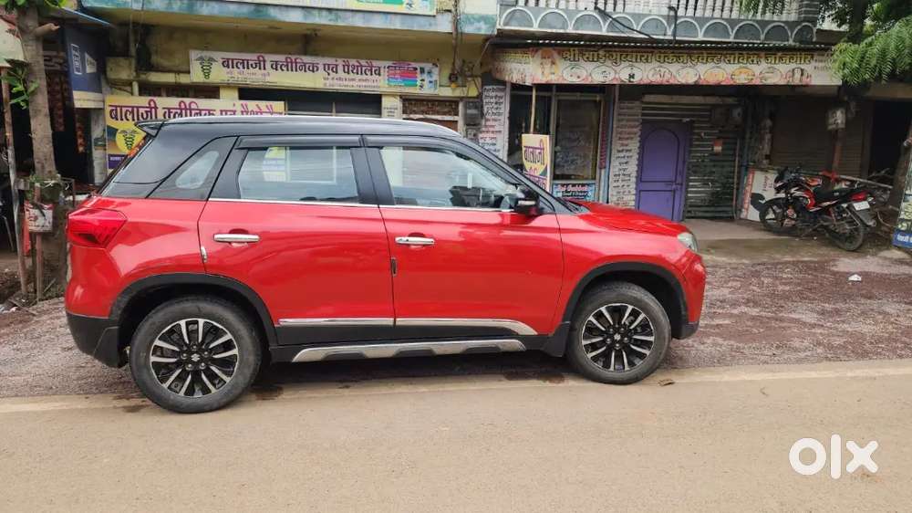 Car Maruti Suzuki Brezza 2020