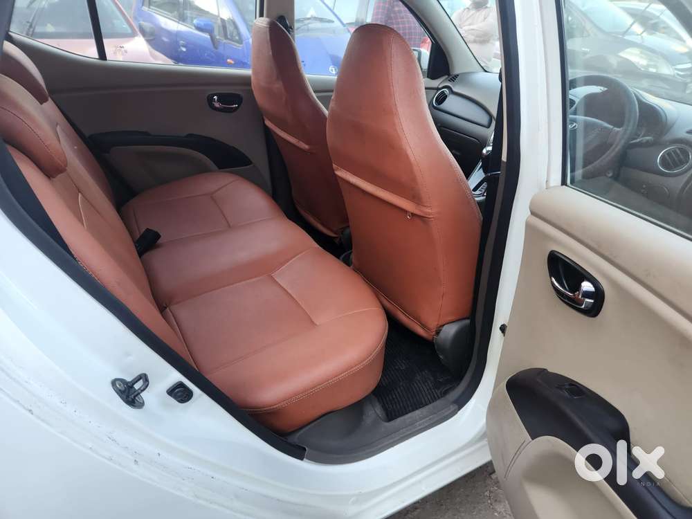 Hyundai I10 Sportz 1.2 Automatic Kappa2, 2012, Petrol