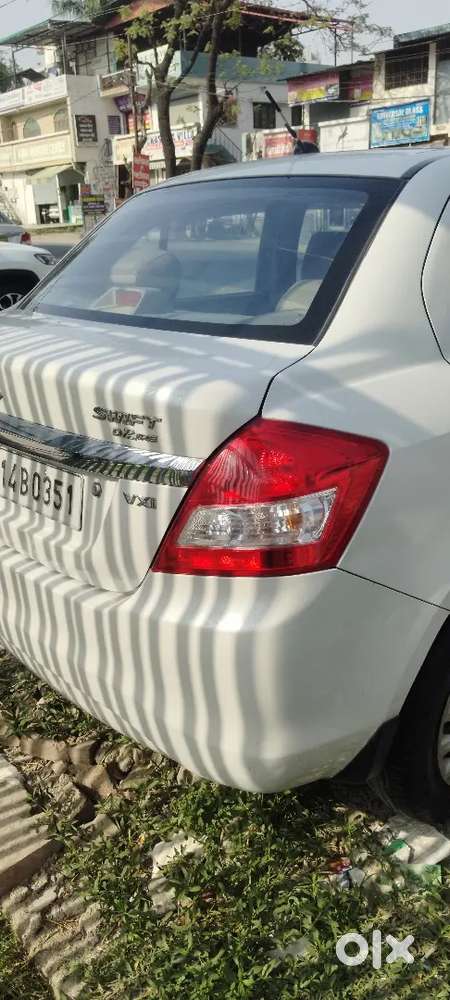 Maruti Suzuki Dzire 2016 Petrol 100000 Km Driven