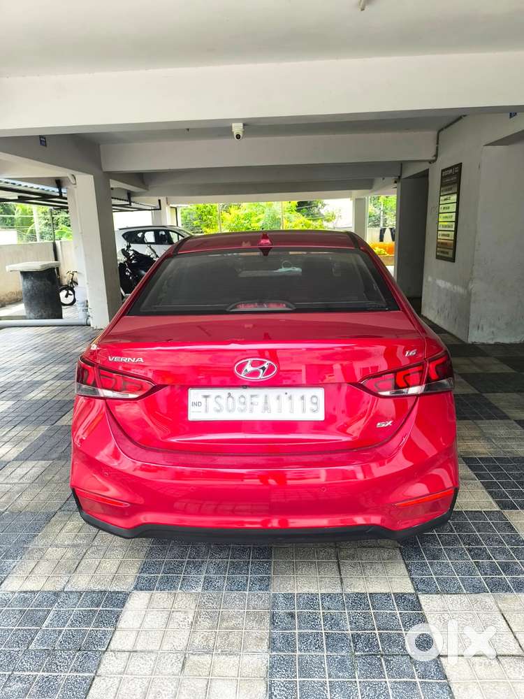 Hyundai Verna 1.6 Sx (o) Crdi Se, 2018, Petrol