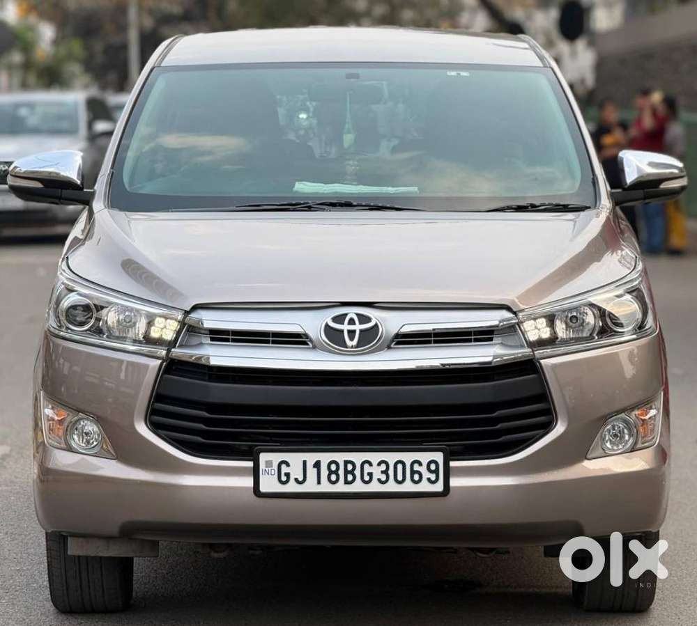 Toyota Innova Crysta 2.8z Automatic, 2017, Diesel