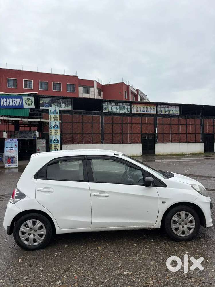 Honda Brio Mt Petrol 2013