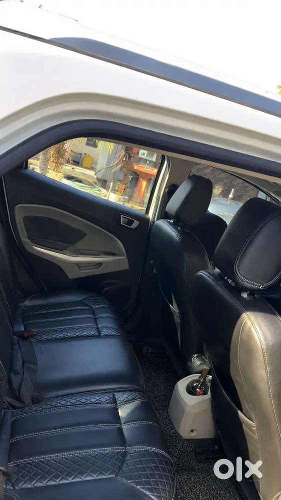 Car Bht Achi Condition Me Hai
