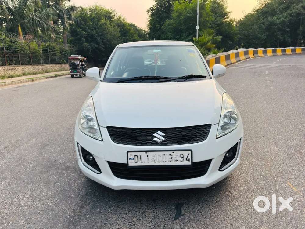 Maruti Suzuki Swift Lxi Optional-o, 2017, Petrol