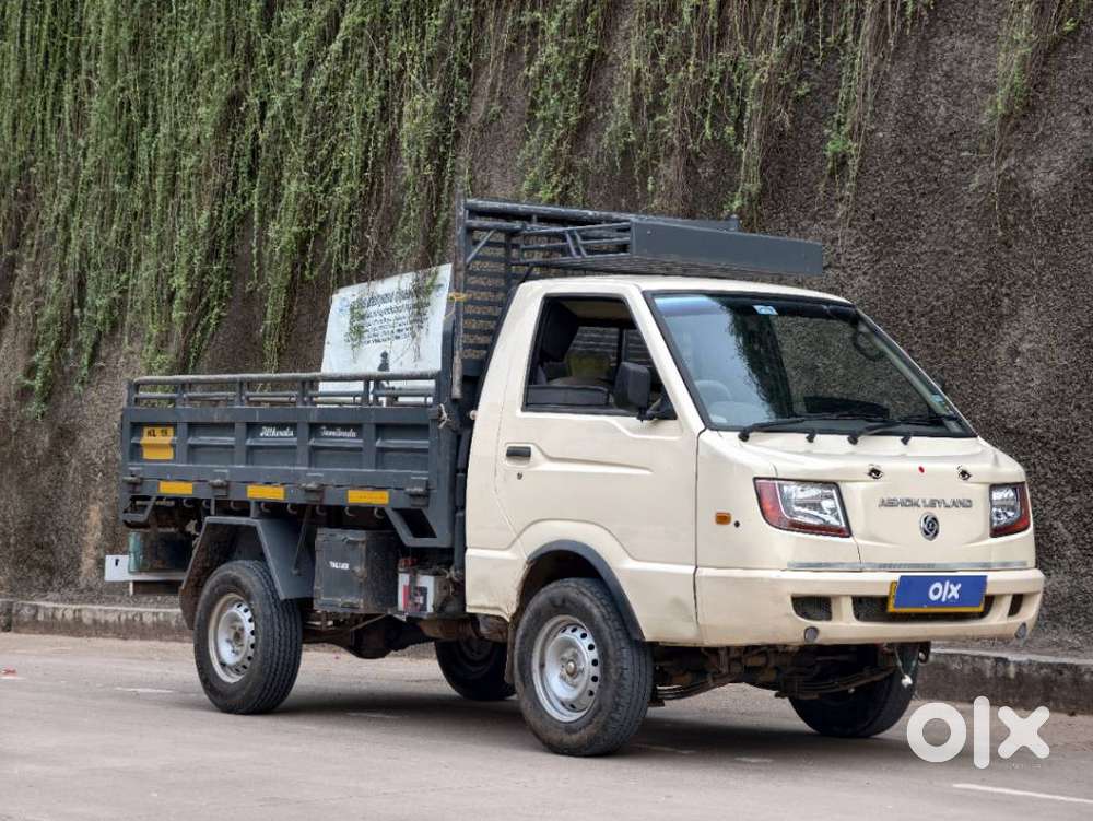Ashok Leyland Stile, 2025, Petrol