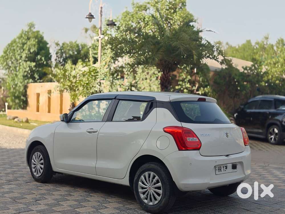 Maruti Suzuki Swift 2018 Amt Vxi, 2021, Petrol