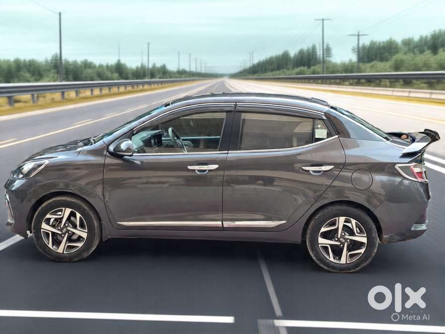 Hyundai Aura 1.2 Sx Cng, 2023, Cng & Hybrids