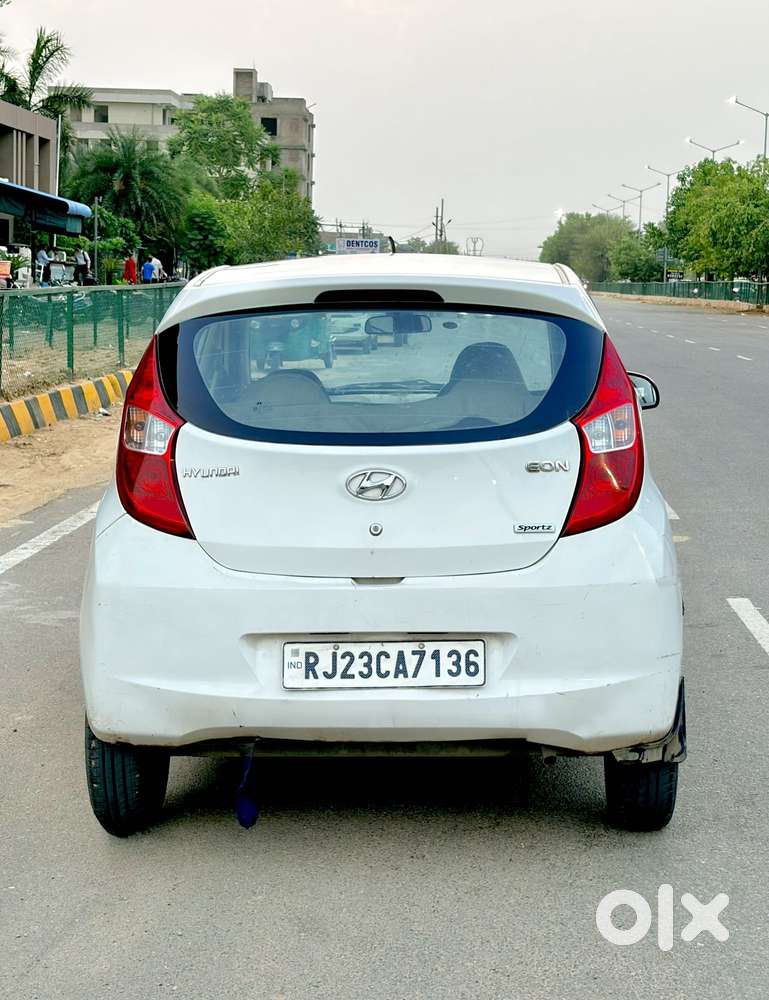 Hyundai Eon Magna Plus Option, 2013, Petrol
