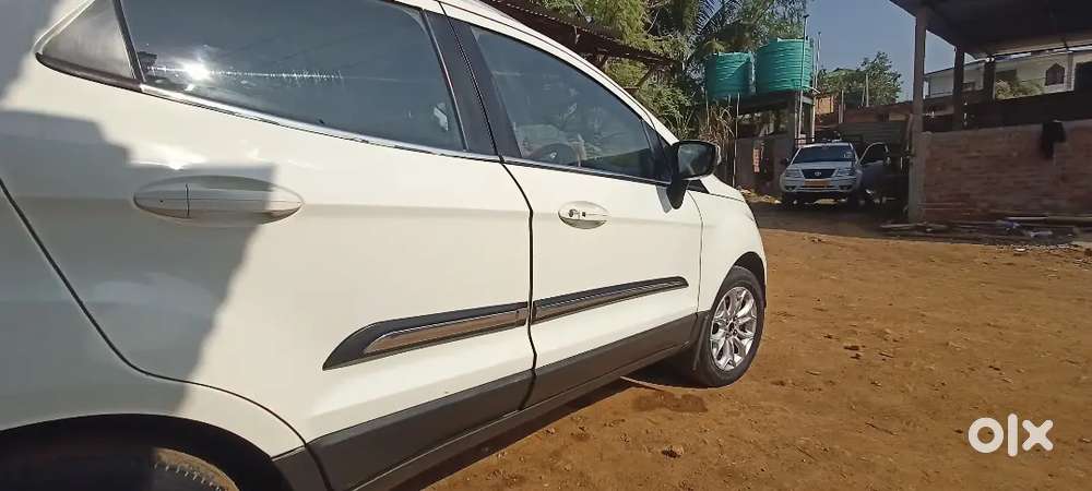 Ford Ecosport 2017 Petrol 91000 Km Driven