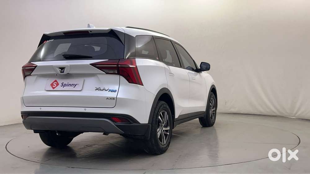 Mahindra Xuv700 2.2 Ax 5 Diesel At 7 Str, 2025, Diesel