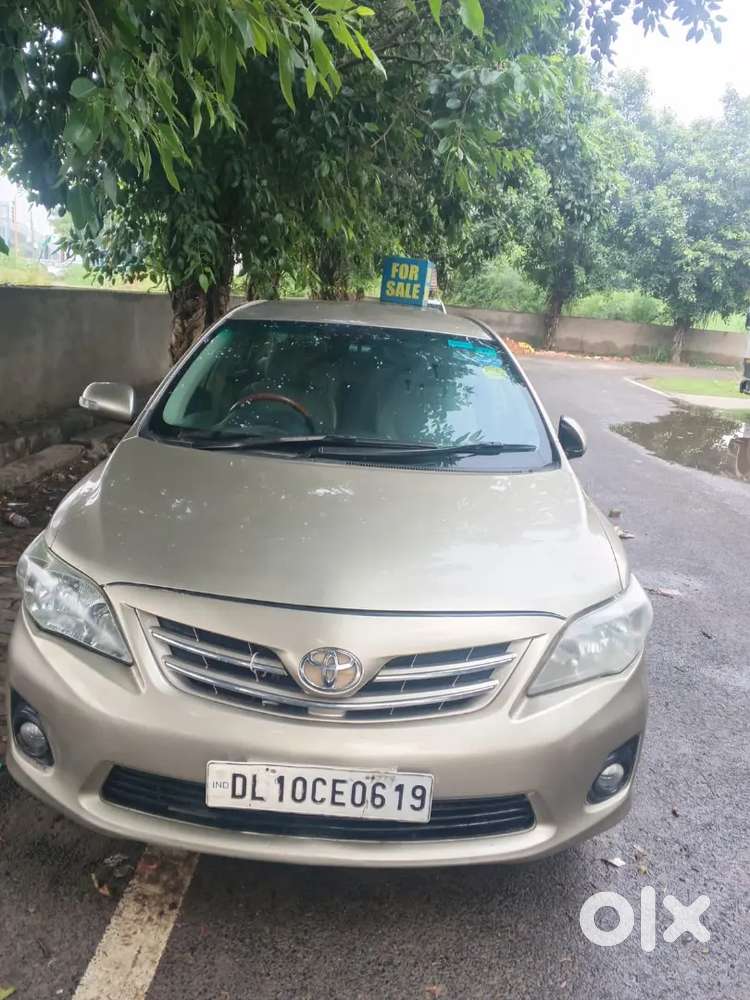 2011 Toyota Corolla Altis 2nd
