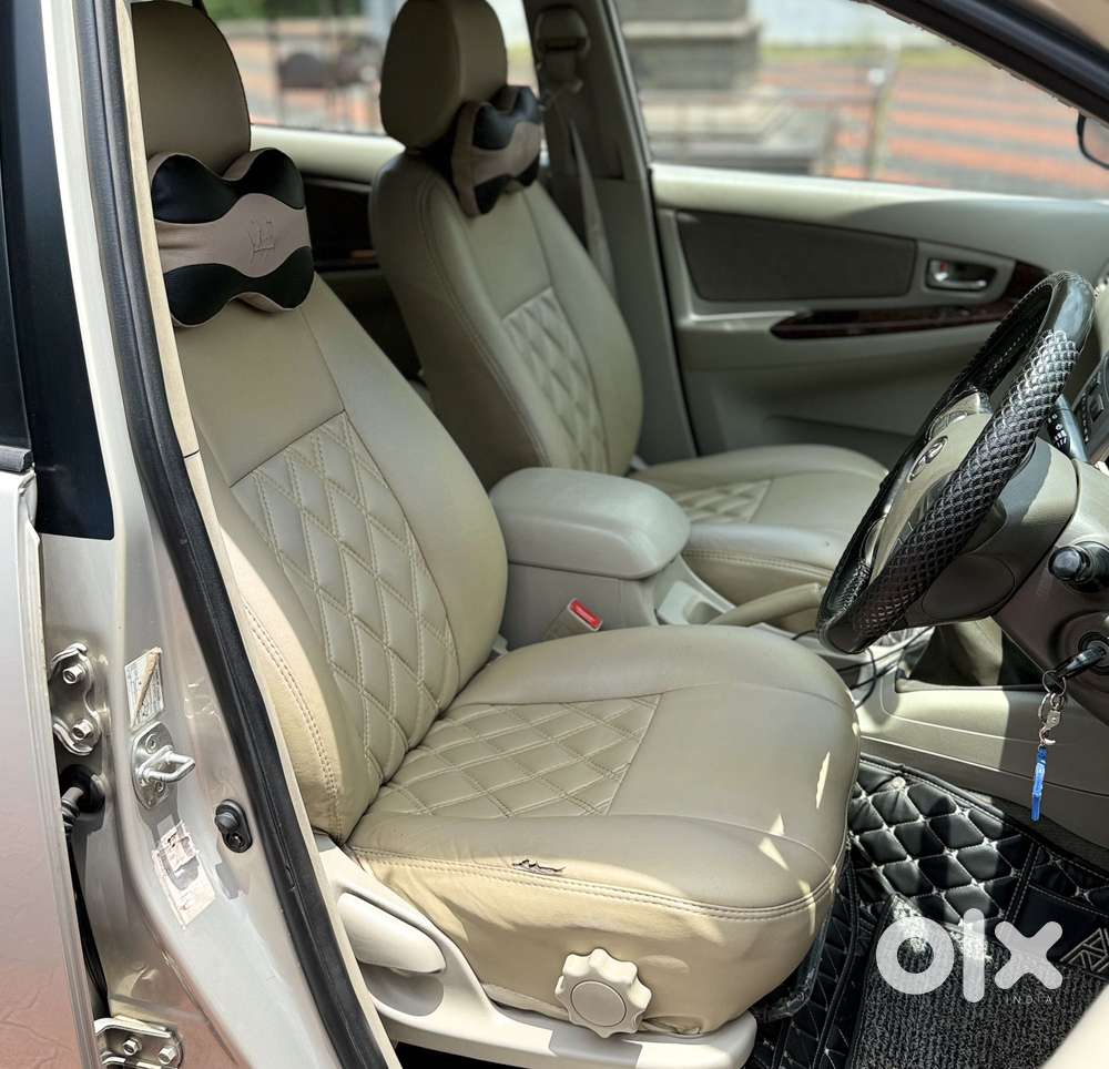 Toyota Innova 2.5 V 7 Str, 2014, Diesel