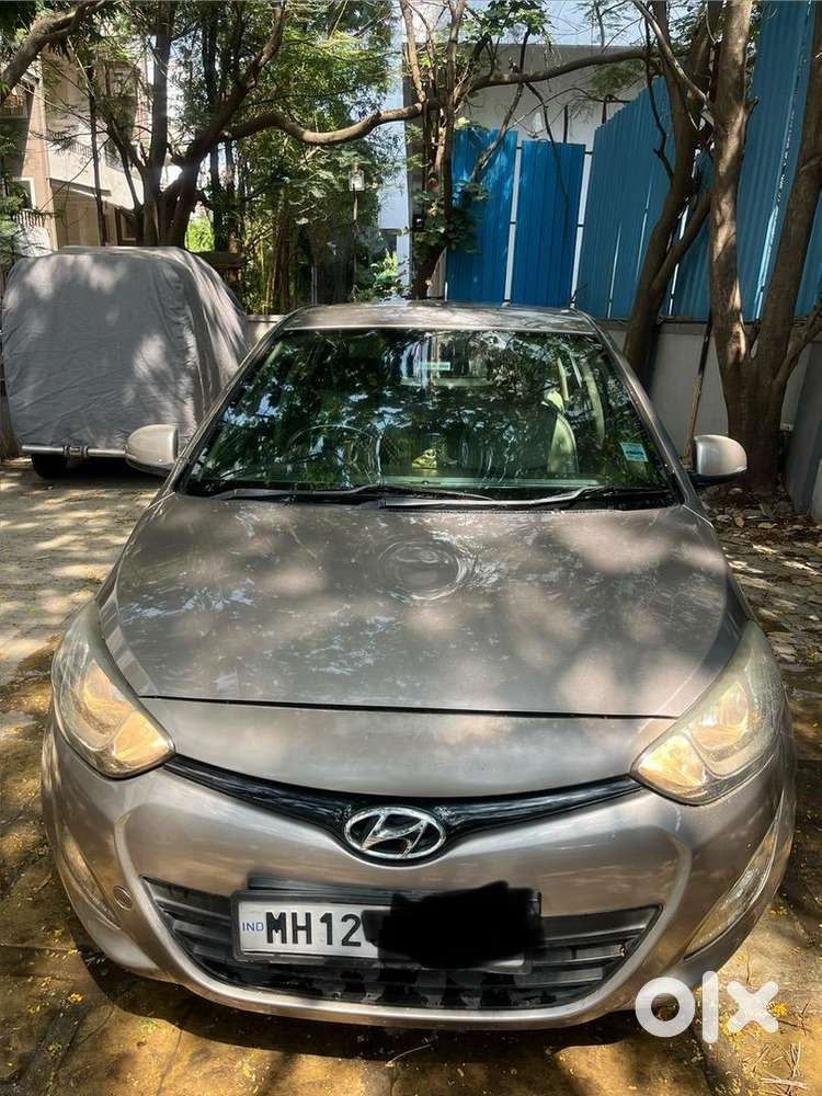 Hyundai Car 2012 Petrol