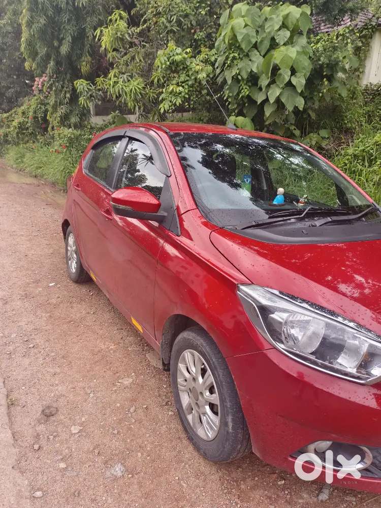 Tata Tiago 2018 Petrol 160000 Km Driven