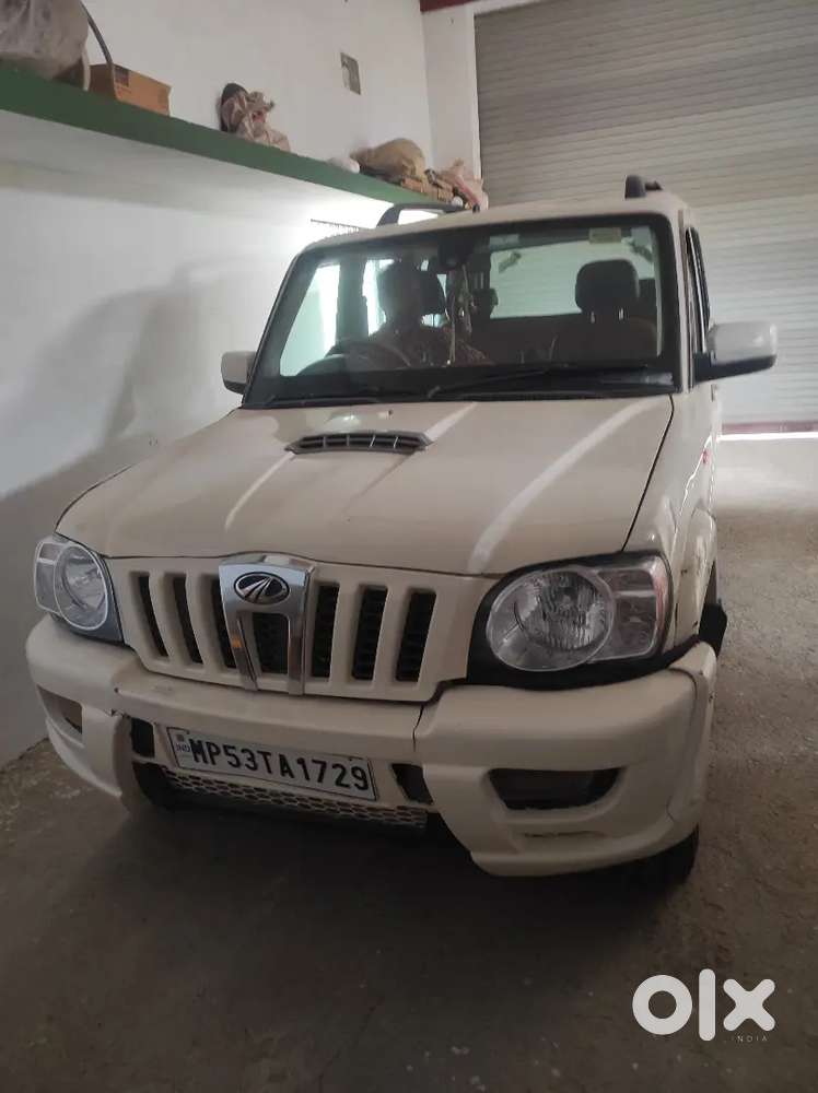 Mahindra Scorpio 2014