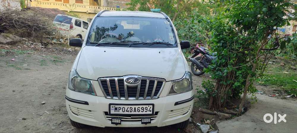 गाड़ी कंपलीट है मुझे अर्जेंट सेल करना है