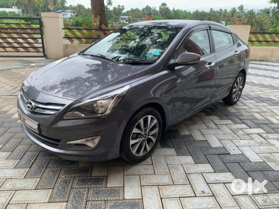 Hyundai Verna Fluidic 1.6 Vtvt Sx, 2015, Petrol