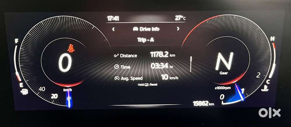 Mahindra Xuv700 2.0 Ax 5 Petrol Mt Str, 2023, Petrol