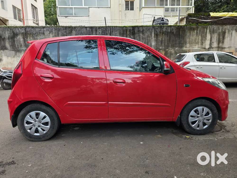 Hyundai I10 Asta With Sunroof 2012