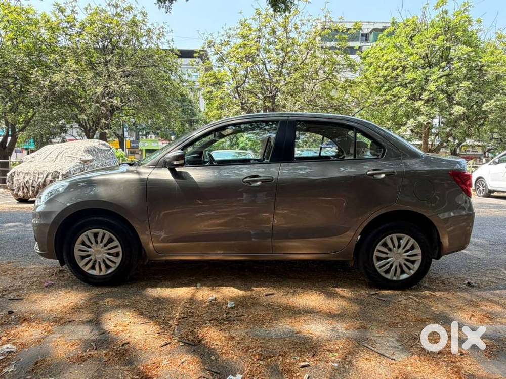 Maruti Suzuki Dzire 1.2 Vxi, 2023, Petrol