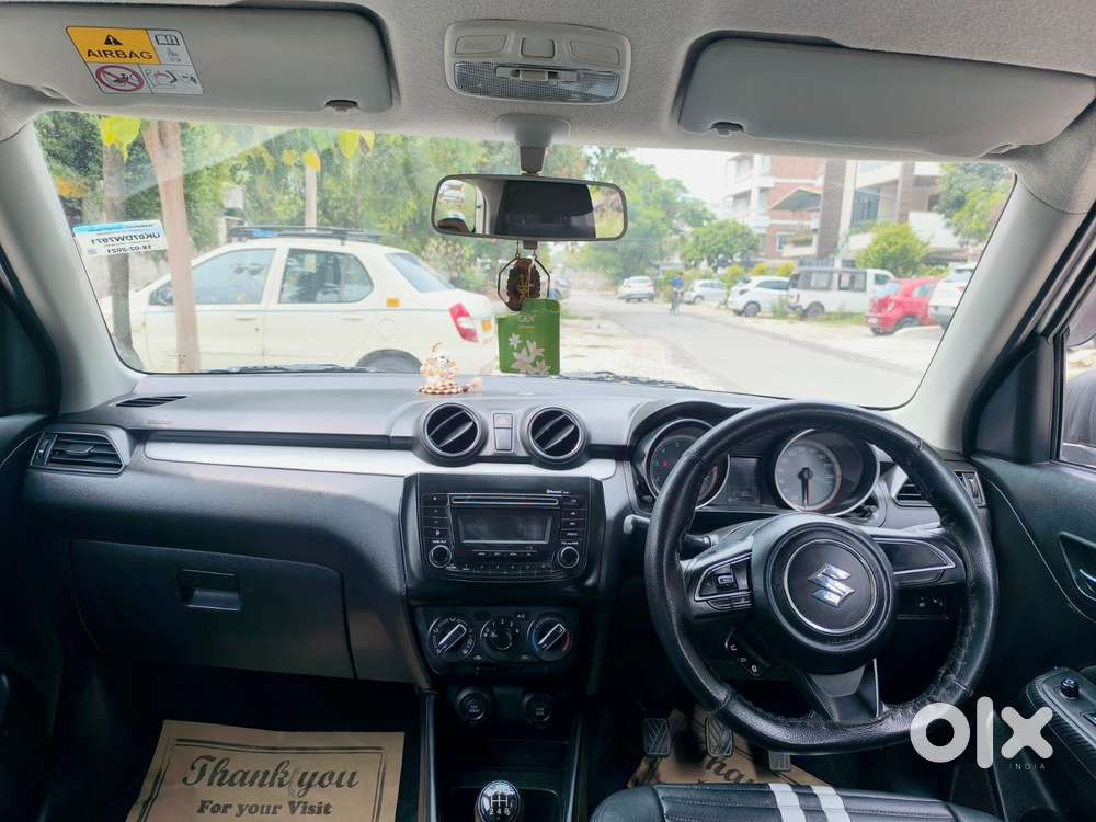 Maruti Suzuki Swift Vxi + Manual, 2021, Petrol
