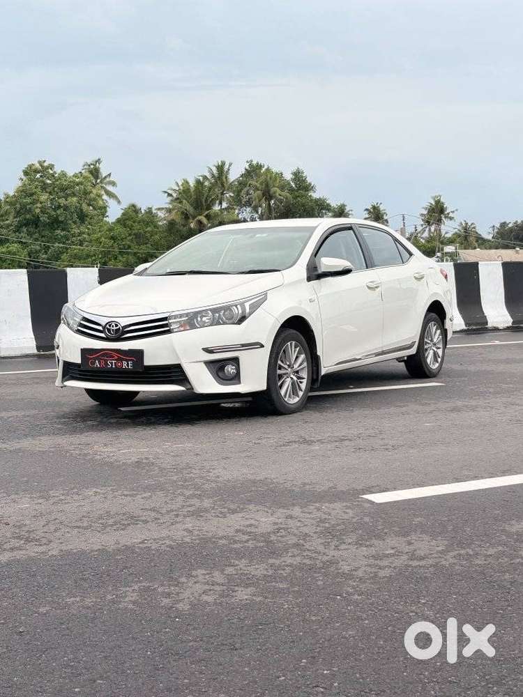 Toyota Corolla Altis Vl, 2014, Petrol