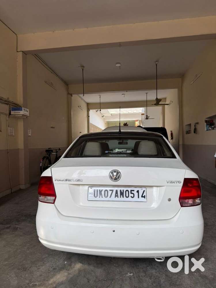 Volkswagen Petrol Manual 2011