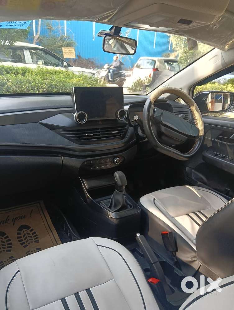 Tata Altroz Xz Icng, 2025, Cng & Hybrids