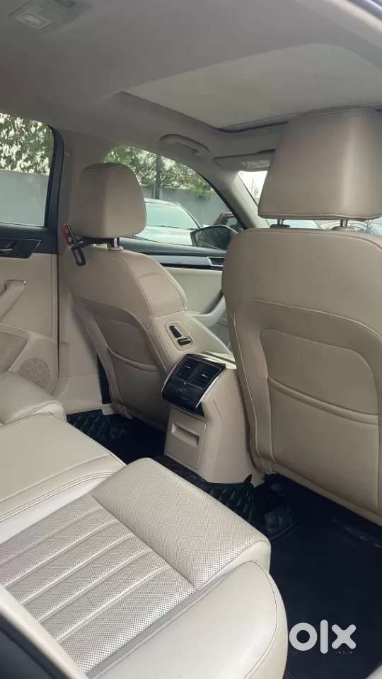Skoda Superb 2.0 L&k Tsi At, 2021, Petrol