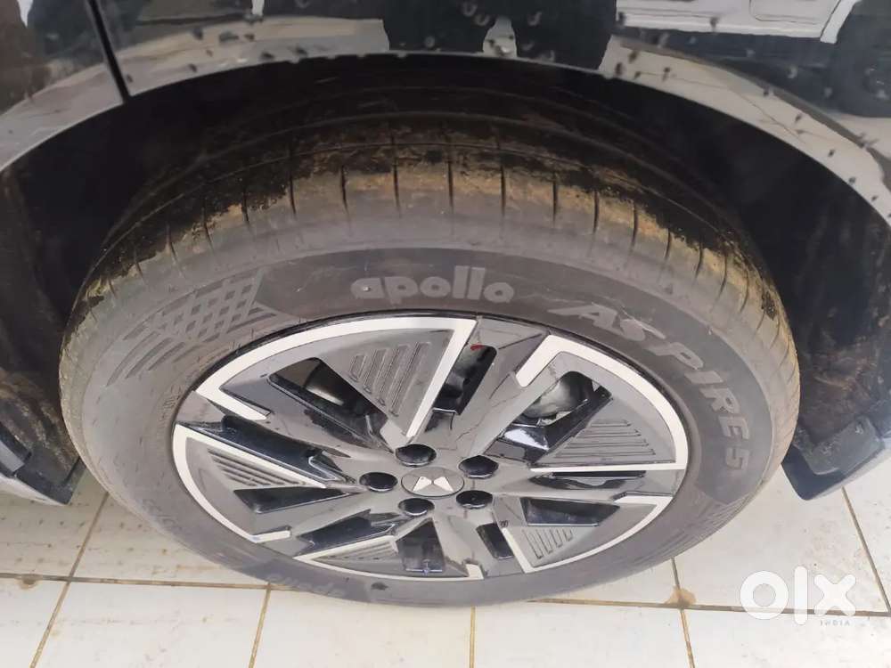 Mahindra Xuv700 Ax7l 2026 Diesel