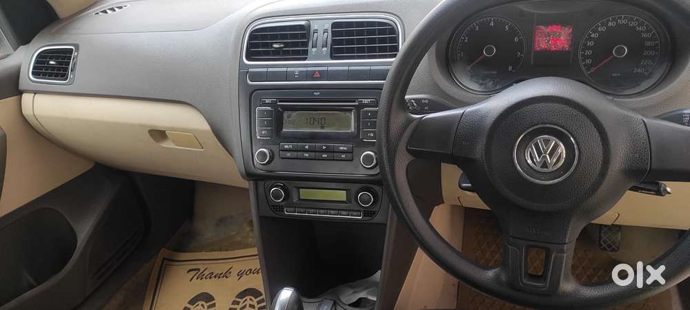 Volkswagen Vento 2010-2013 Petrol Highline, 2011, Petrol