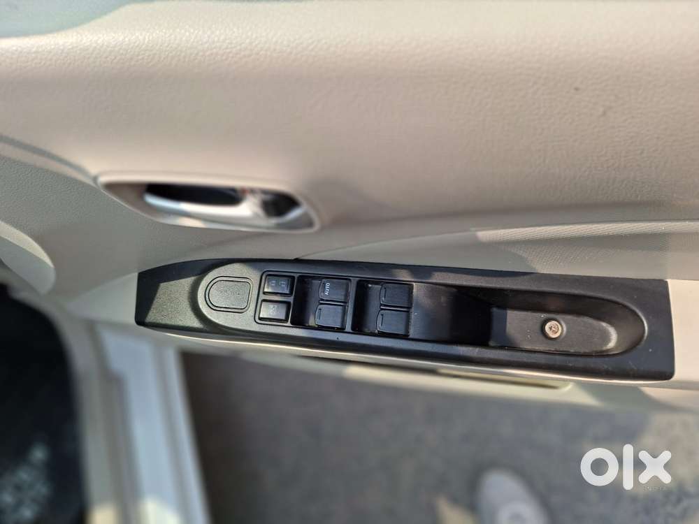 Maruti Suzuki Celerio 1.0 Vxi Amt, 2019, Petrol