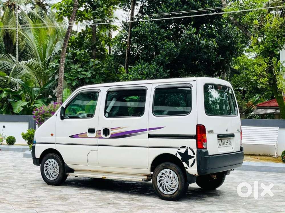 Maruti Suzuki Eeco 7 Seater Standard, 2015, Petrol