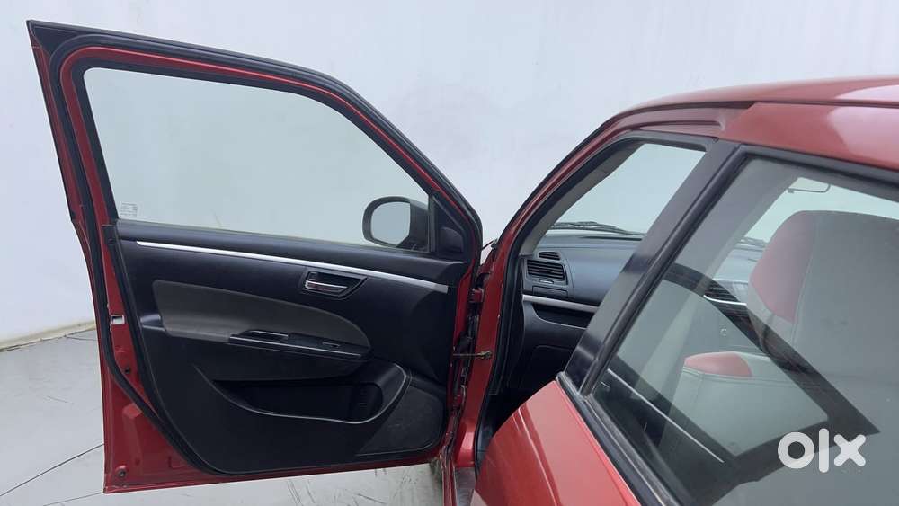 Maruti Suzuki Swift Vvt Vxi, 2014, Petrol