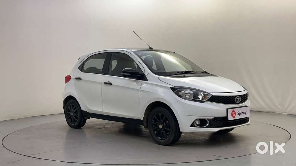 Tata Tiago Xza, 2017, Petrol