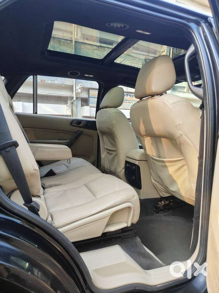 Ford Endeavour 3.2 Titanium At 4x4, 2016, Diesel