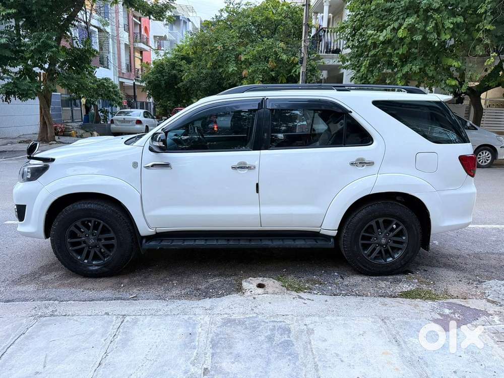 Toyota Fortuner Diesel 2015
