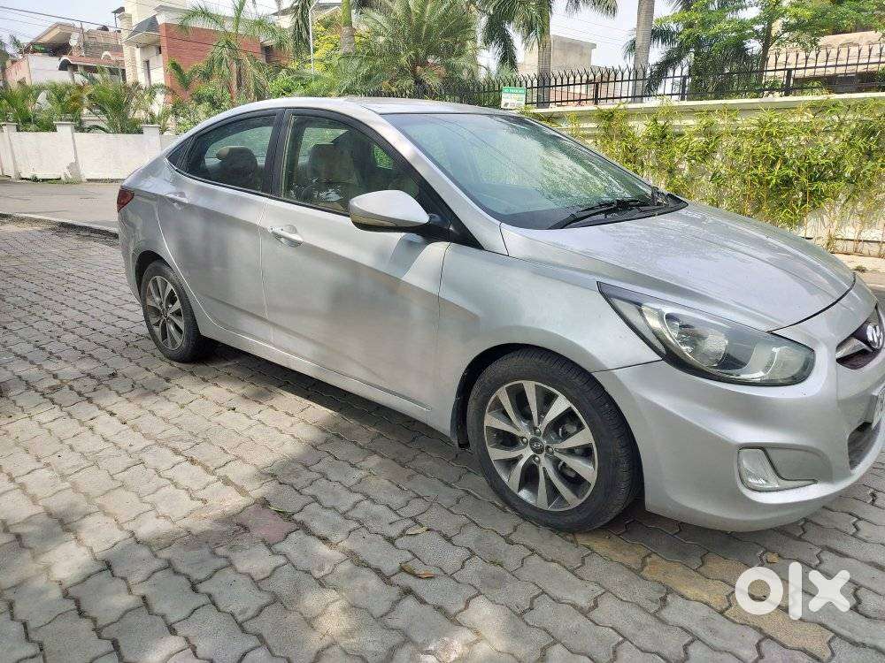 Hyundai Verna, 2014, Diesel