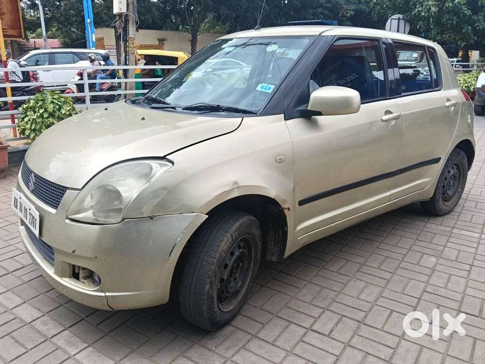 Maruti Suzuki Swift 1.3 Vxi, 2006, Petrol