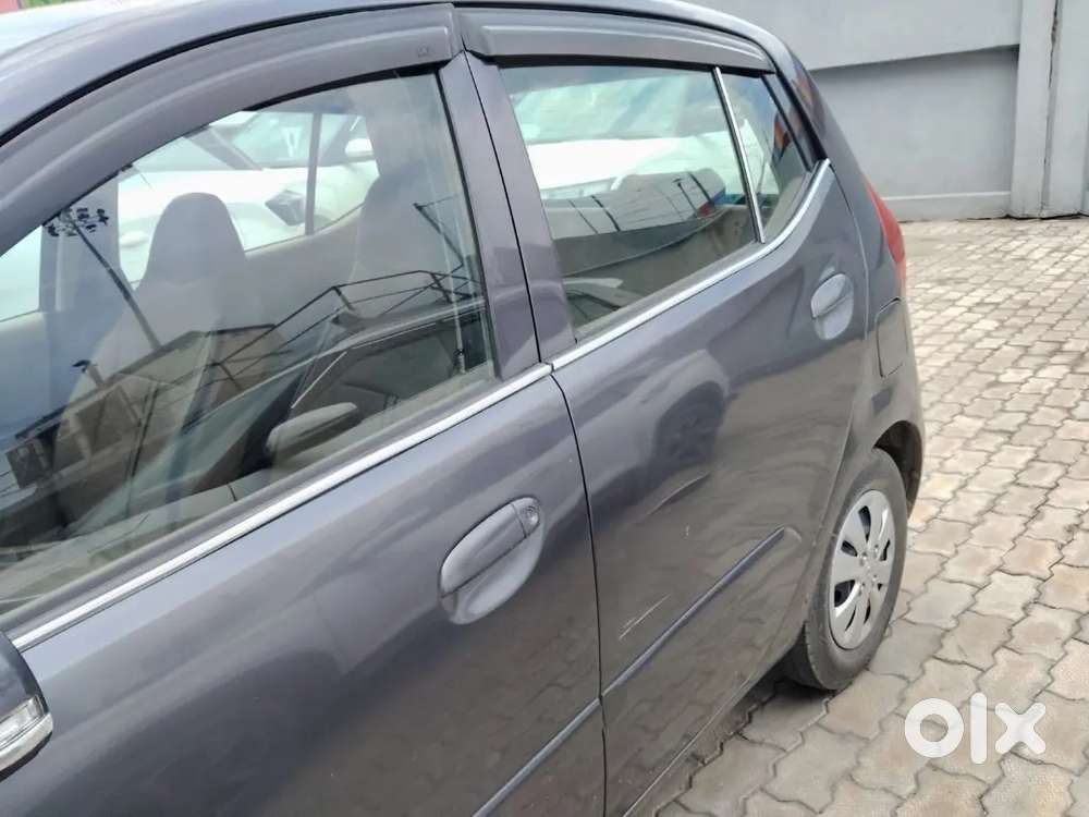 Hyundai I10 Sportz 2011 Rc/fitness Valid Upto 2031